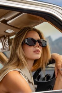 Πολυγωνικό μαύρος σκελετός smoke φακός 6771 Πολυγωνικό μαύρος σκελετός smoke φακός 6771